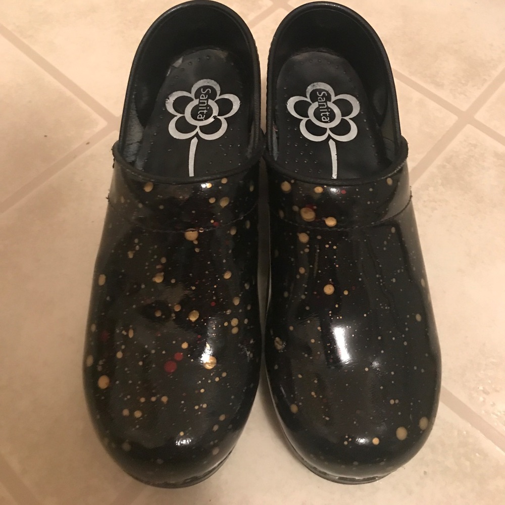 Sanita Professional Clogs Size 38 FINAL MARKDOWN!